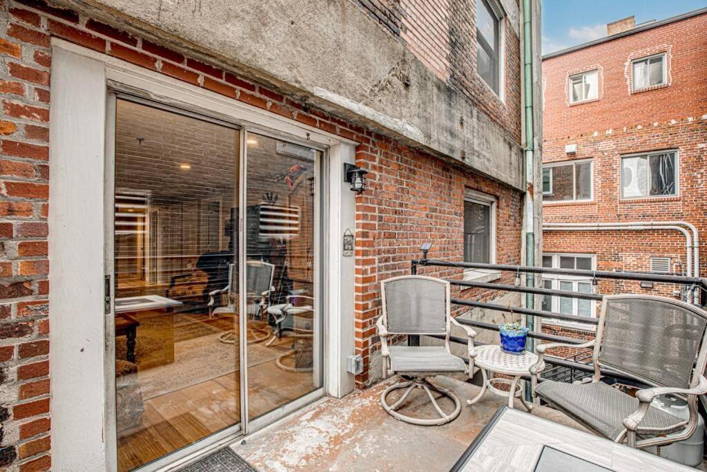 The Frequent Flyer Apartment Уинстън-Сейлъм Екстериор снимка